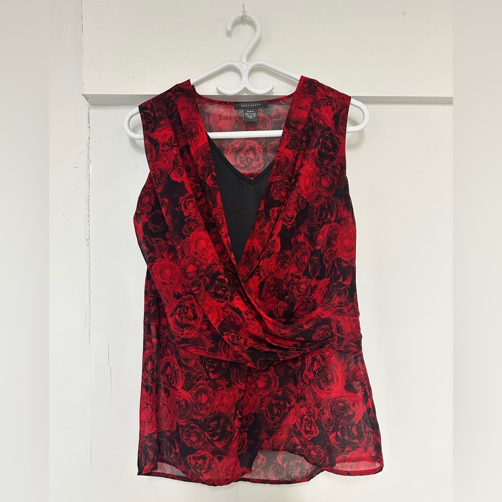 Suzy Shier Elegant Red Floral Top
